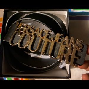 Versace Belt…. Worn twice…. Look at pictures carefully before purchase.No return